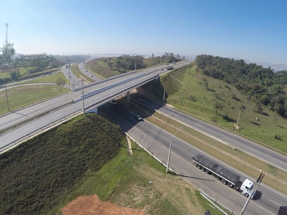 Viaduto Bandeirinhas, Betim, MG